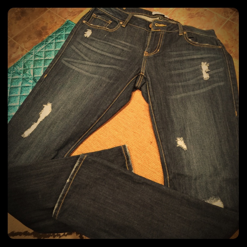 CABi Slim Boyfriend jeans Size 4